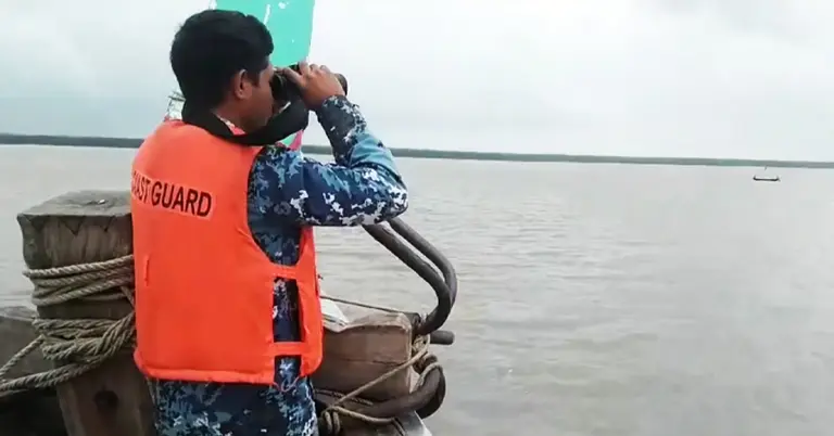 কোস্ট গার্ডের টহল